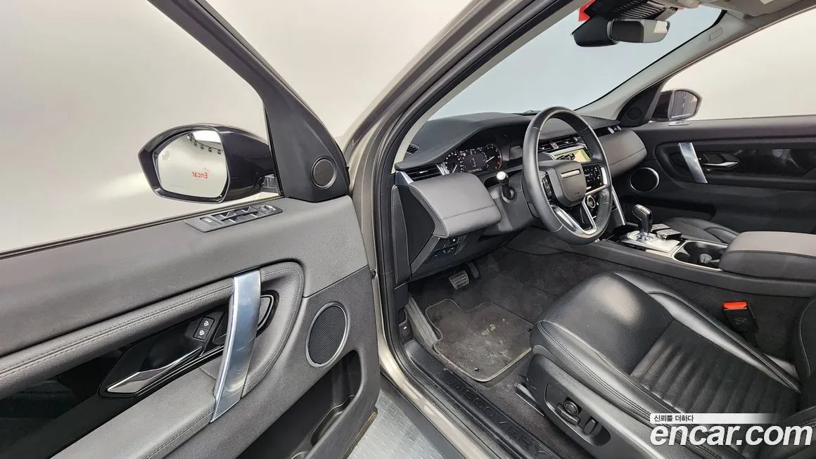 Land Rover Discovery Sport — фото 10