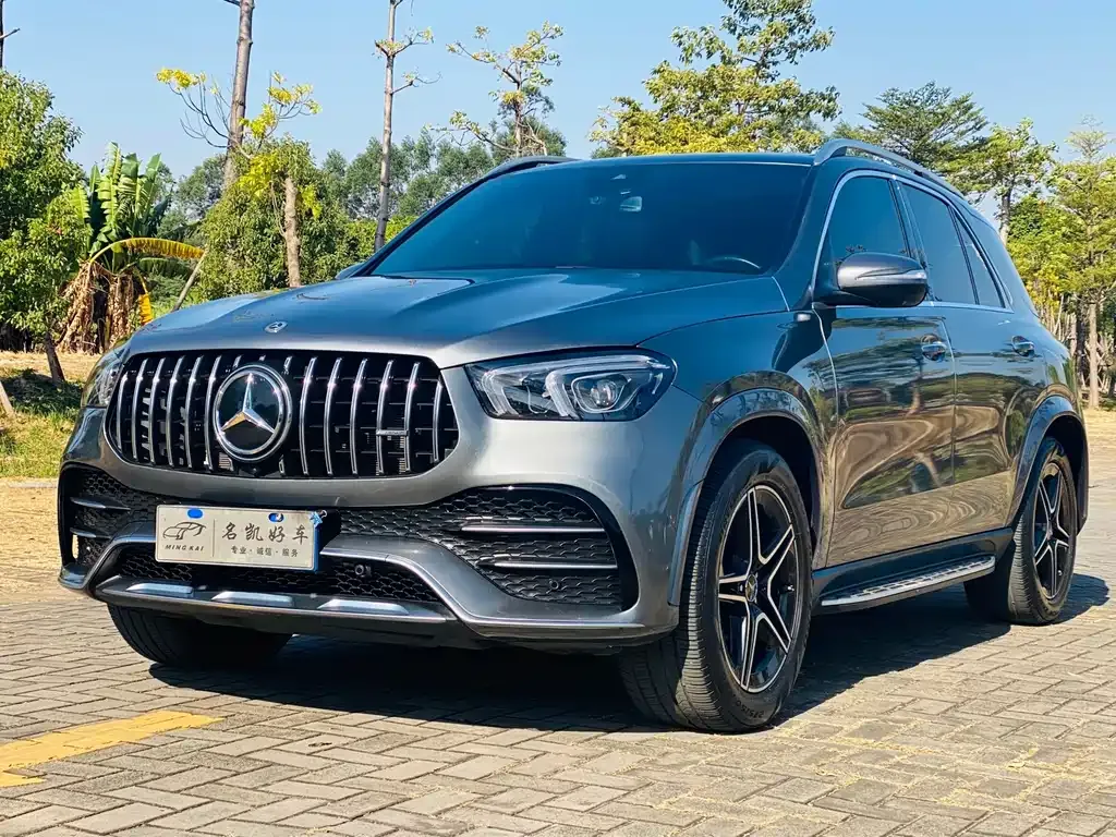 Mercedes-Benz GLE AMG — фото 1