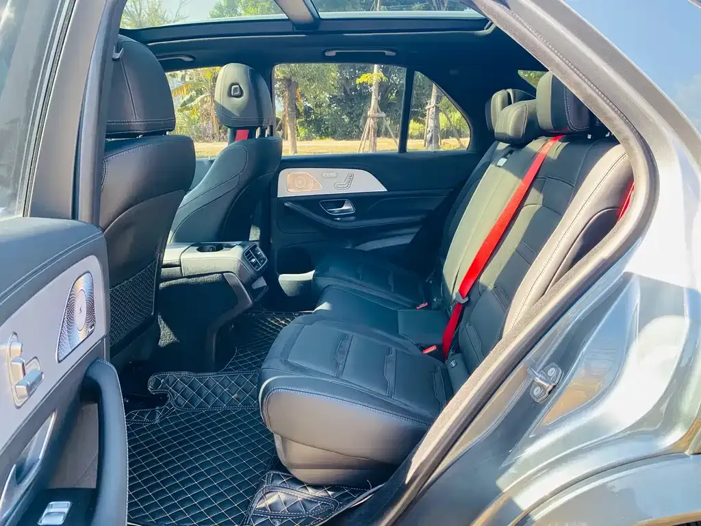 Mercedes-Benz GLE AMG — фото 10