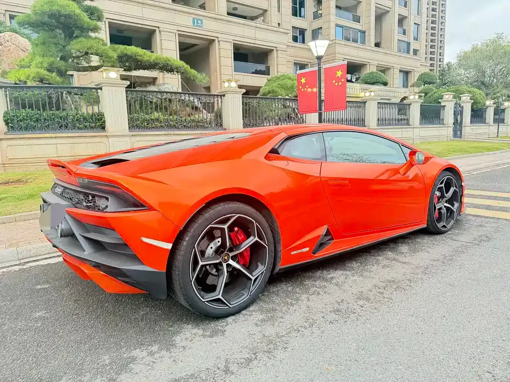 Lamborghini Huracan — фото 4