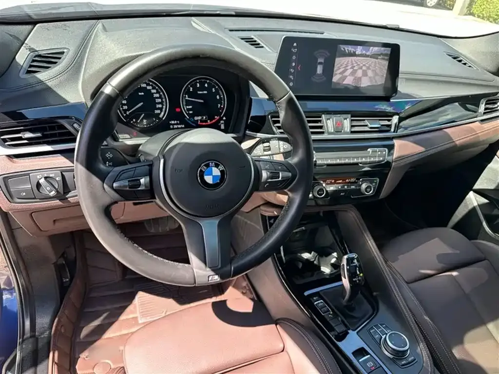 BMW X2 — фото 10