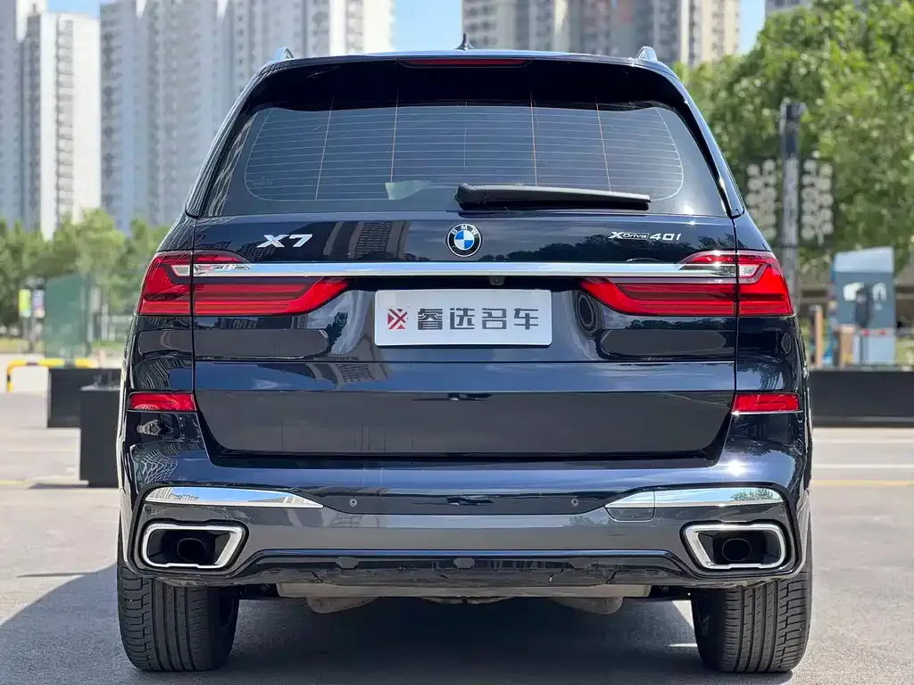 BMW X7 — фото 4