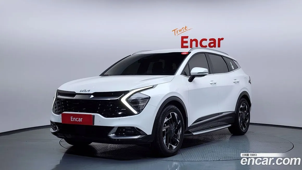 Kia Sportage — фото 1