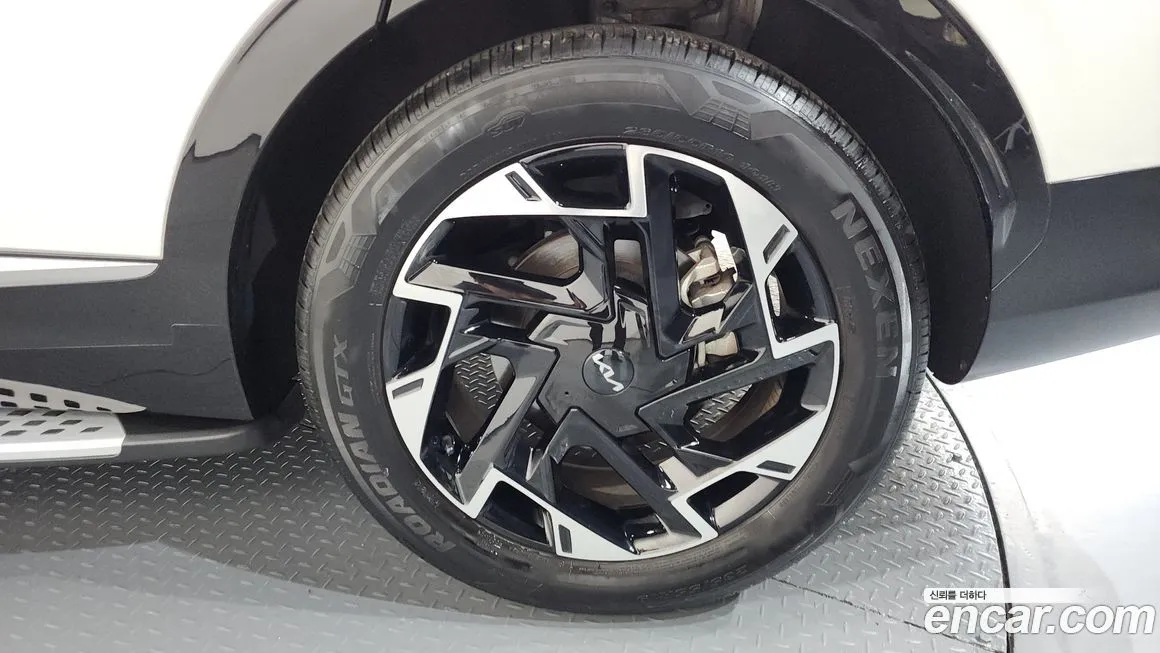 Kia Sportage — фото 5