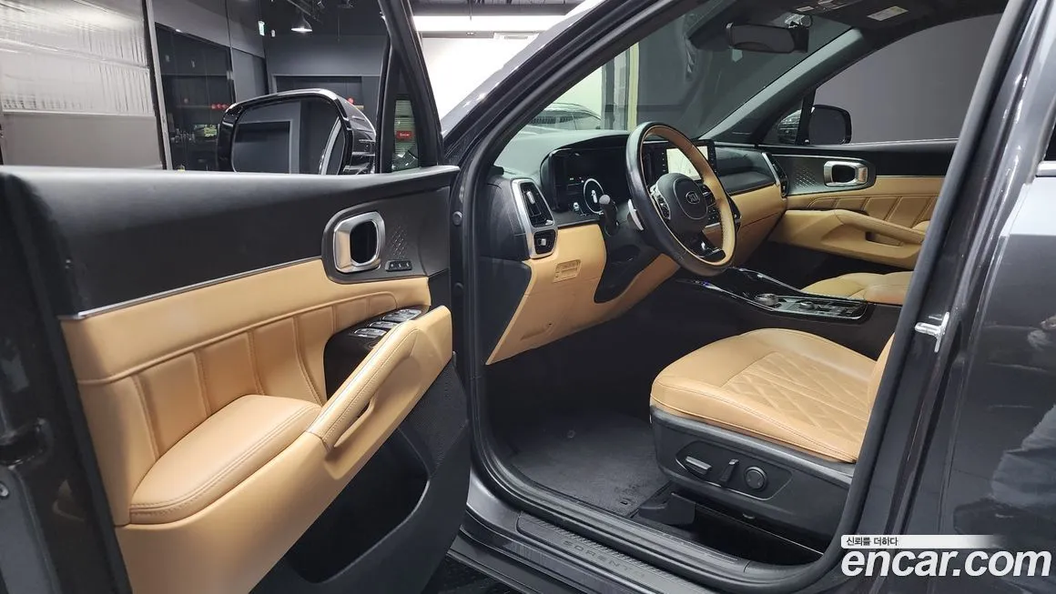Kia Sorento — фото 10