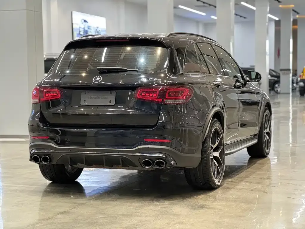 Mercedes-Benz GLC AMG — фото 4