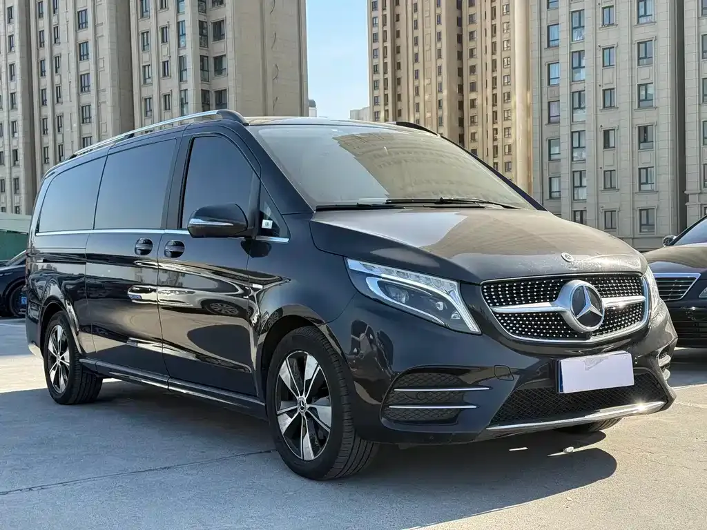 Mercedes-Benz V-Class — фото 3