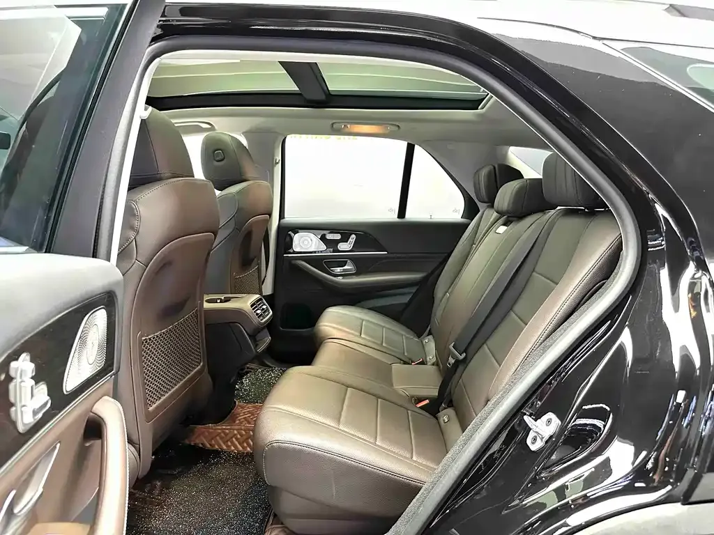 Mercedes-Benz GLE — фото 5
