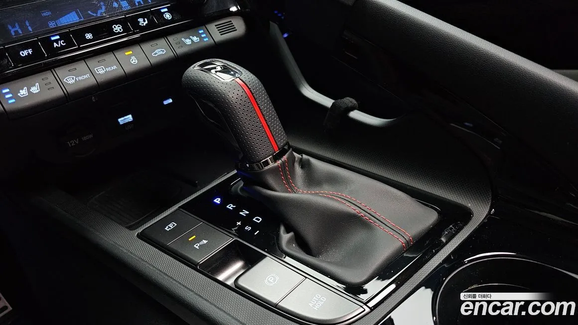 Hyundai AVANTE — фото 9