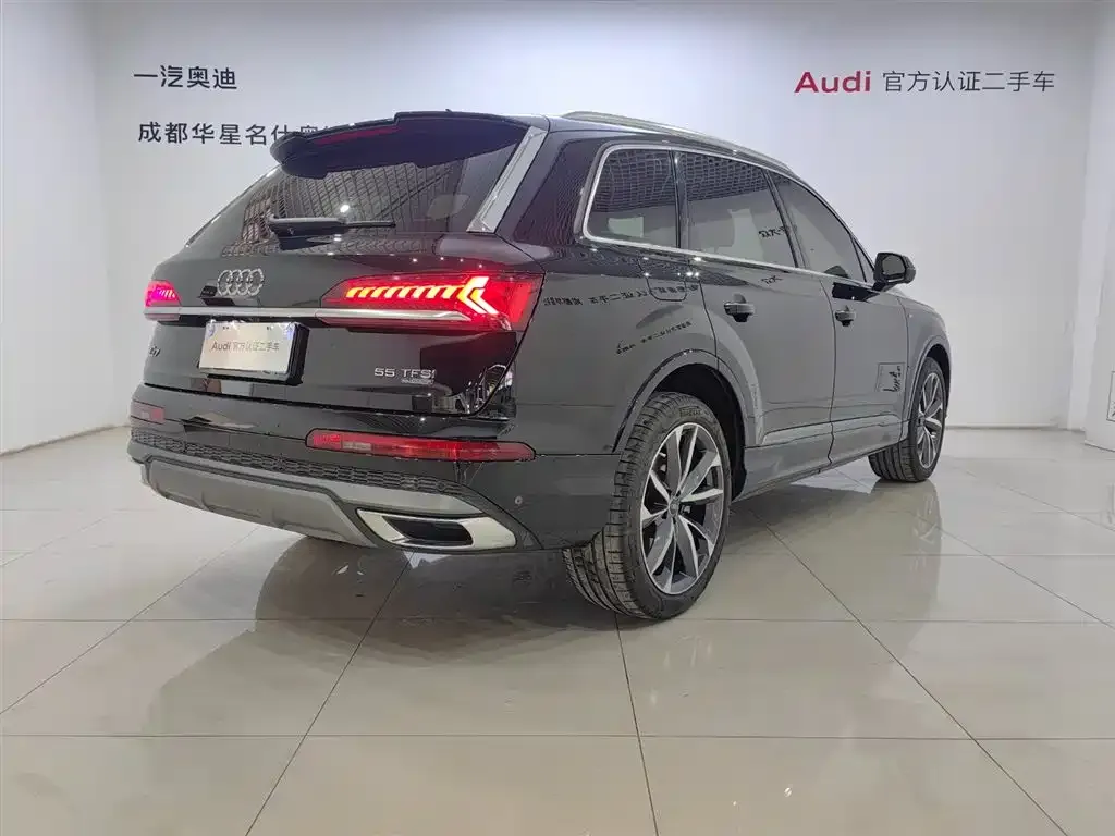 Audi Q7 — фото 4