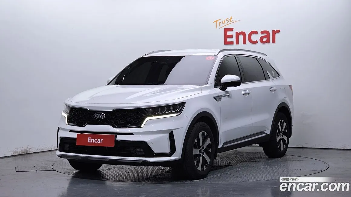 Kia Sorento — фото 1