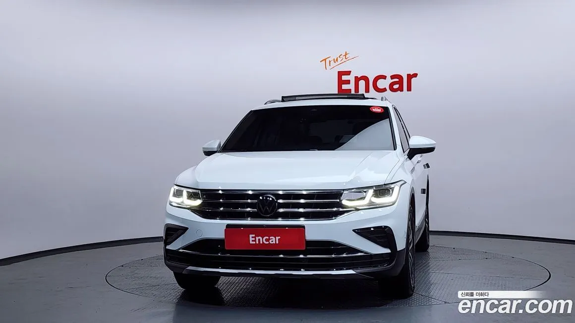 Volkswagen Tiguan — фото 3