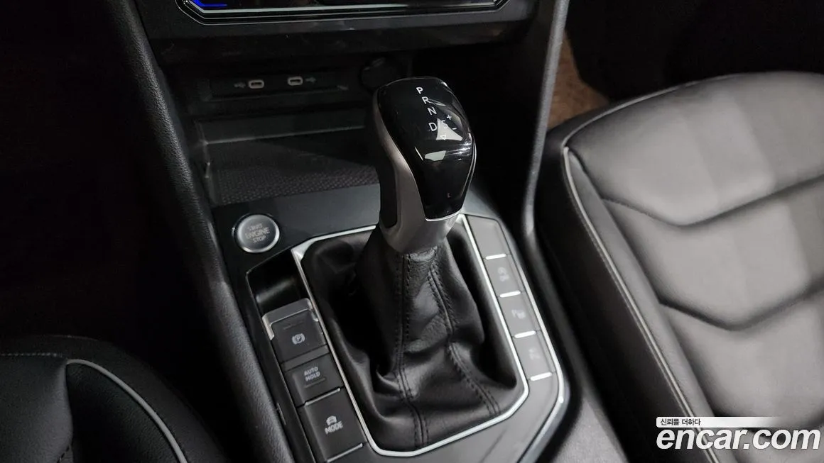 Volkswagen Tiguan — фото 9
