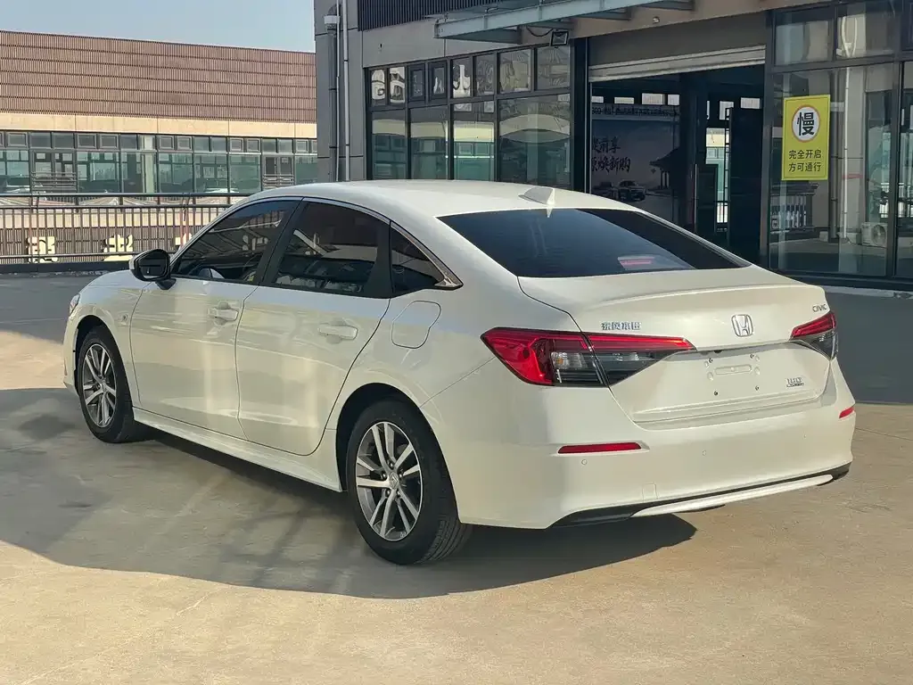 Honda Civic — фото 6