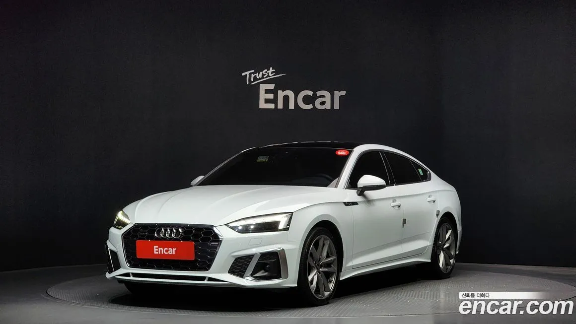 Audi A5 — фото 1