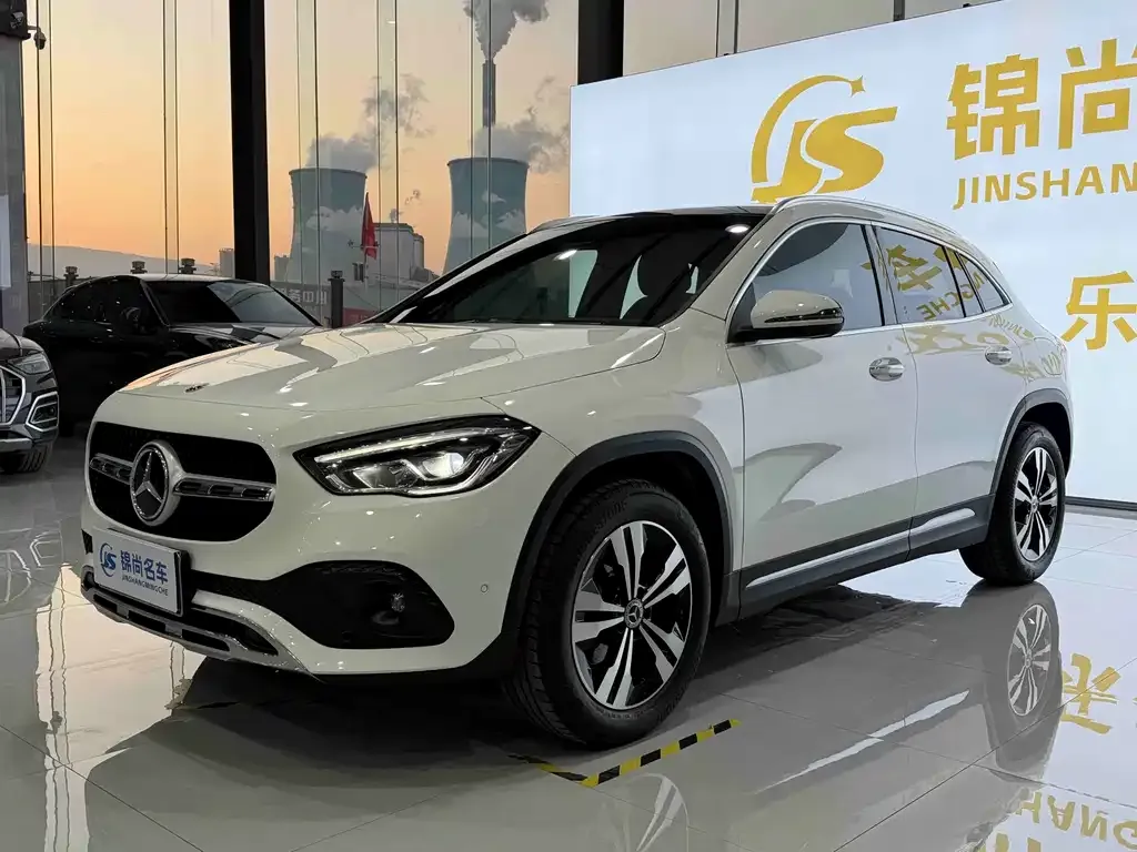 Mercedes-Benz GLA — фото 2