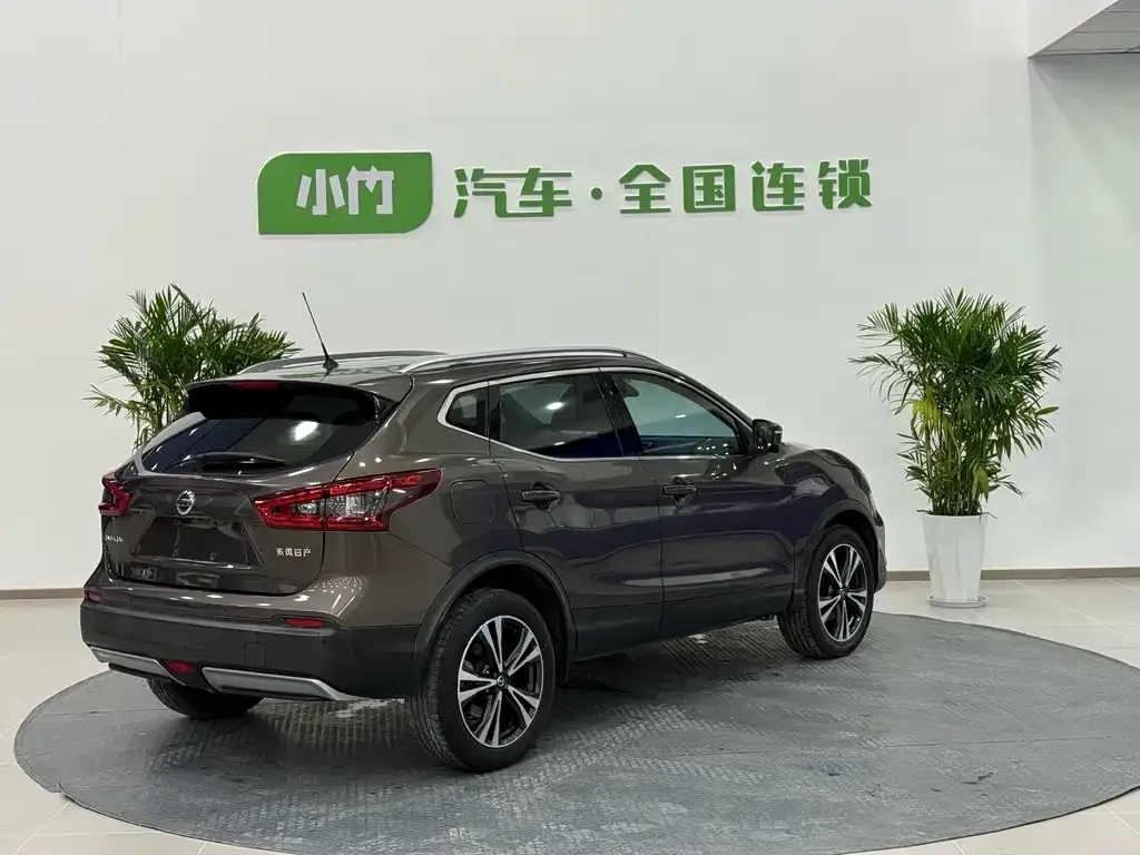 Nissan Qashqai — фото 5