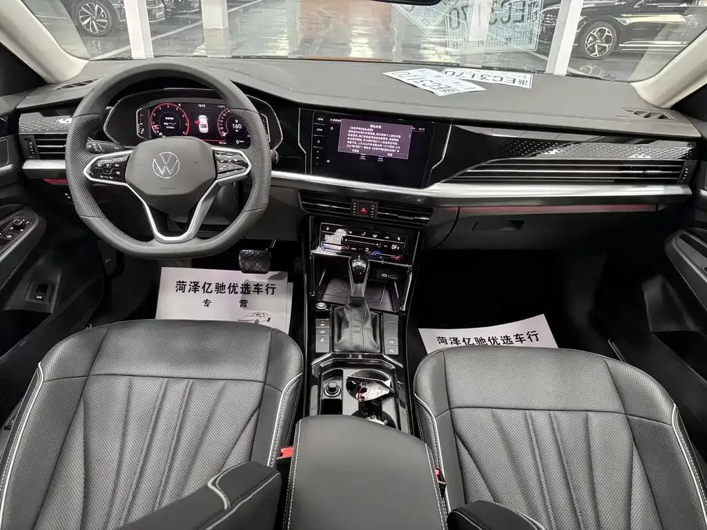 Volkswagen Passat — фото 10