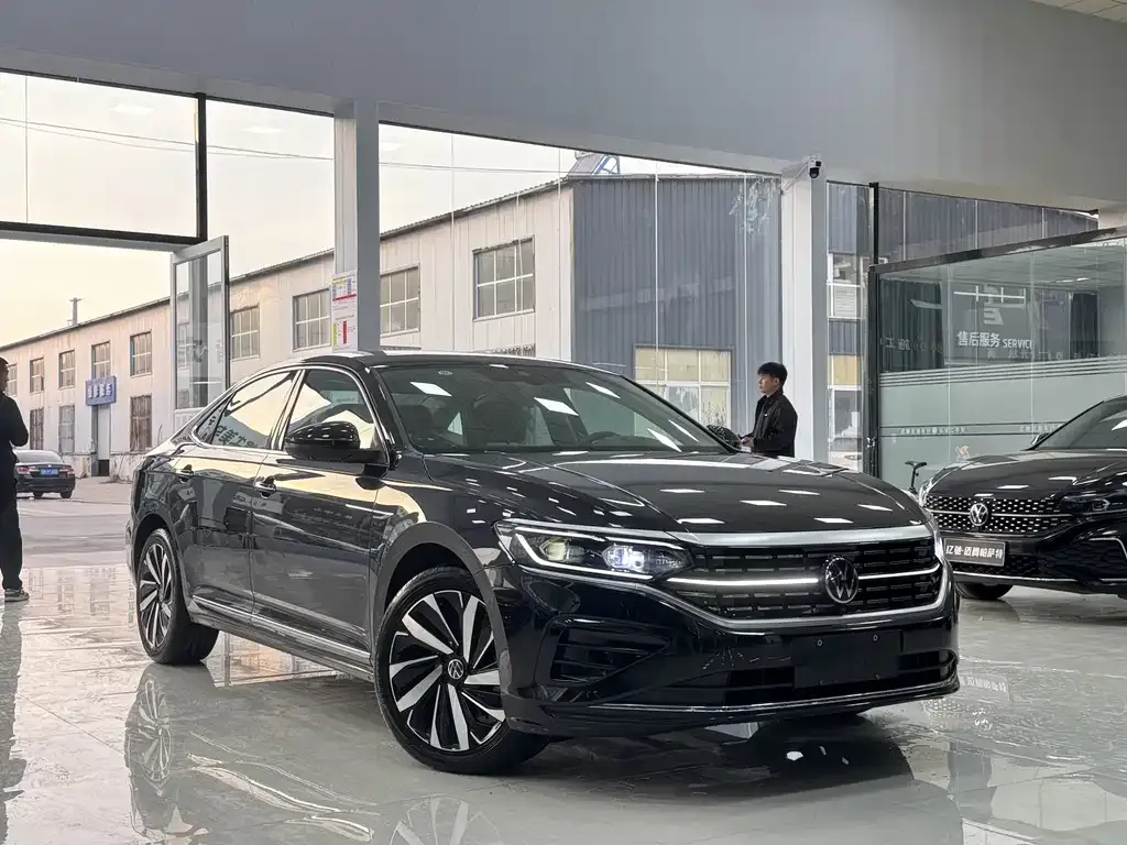 Volkswagen Passat — фото 3