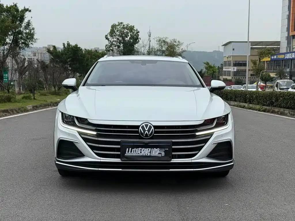 Volkswagen CC — фото 3