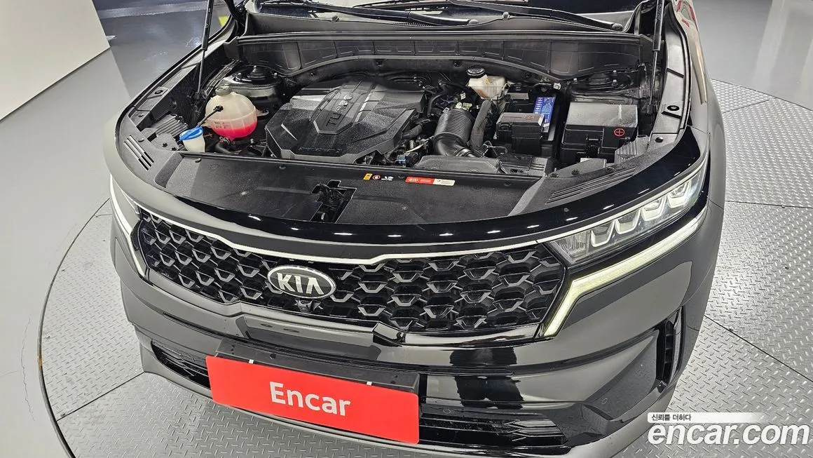 Kia Sorento — фото 6