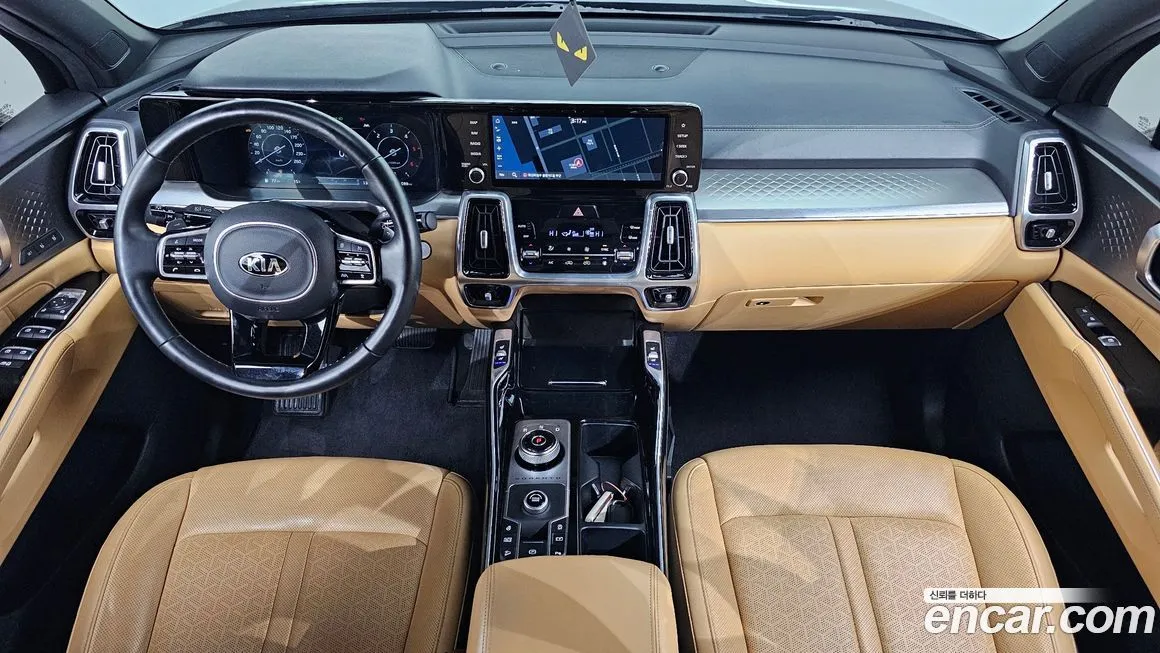Kia Sorento — фото 7