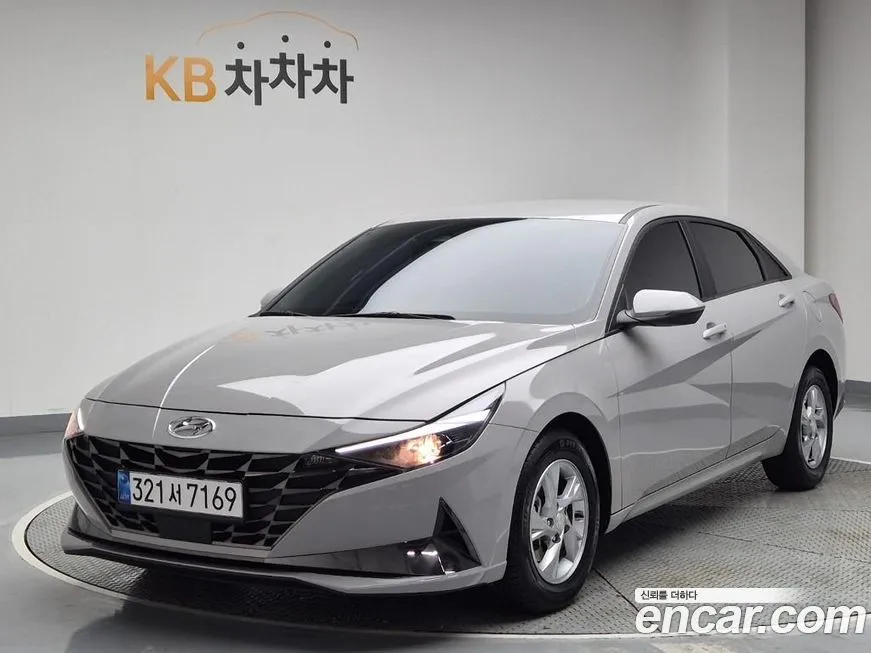 Hyundai AVANTE — фото 1