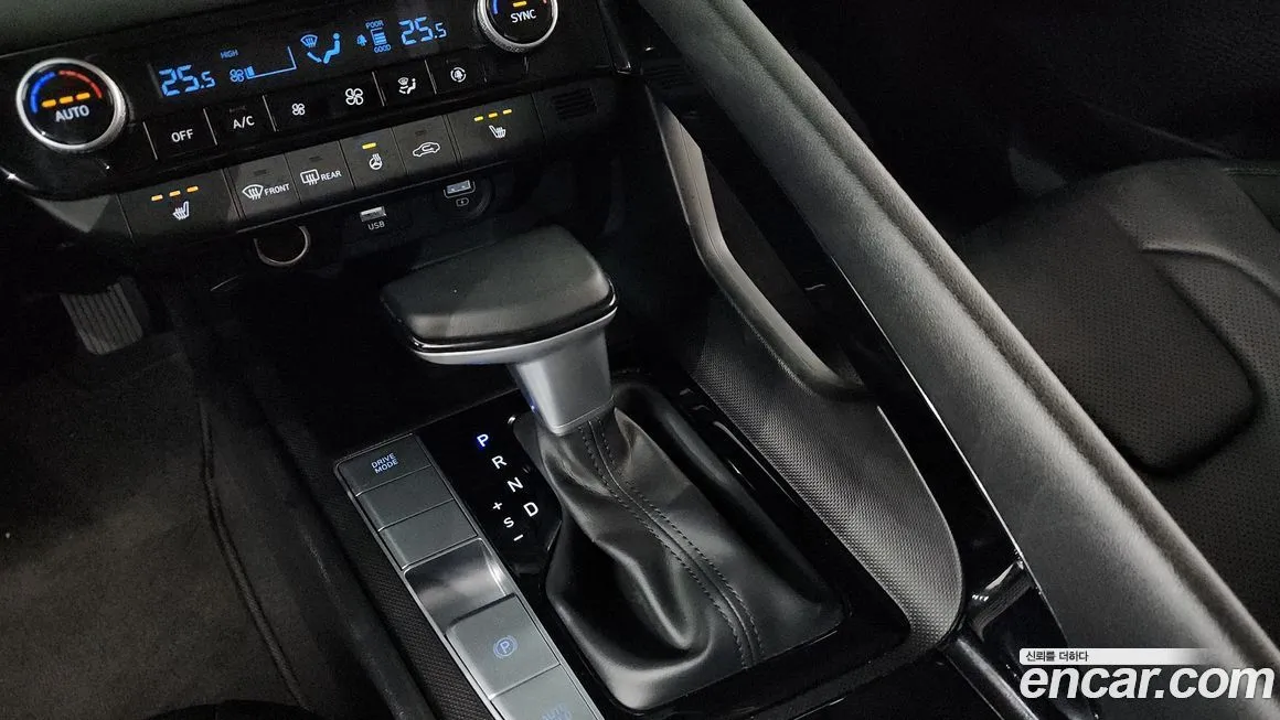Hyundai AVANTE — фото 9
