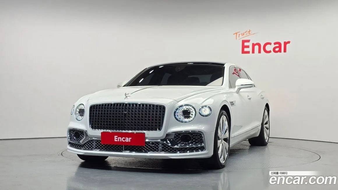 Bentley Flying Spur — фото 3