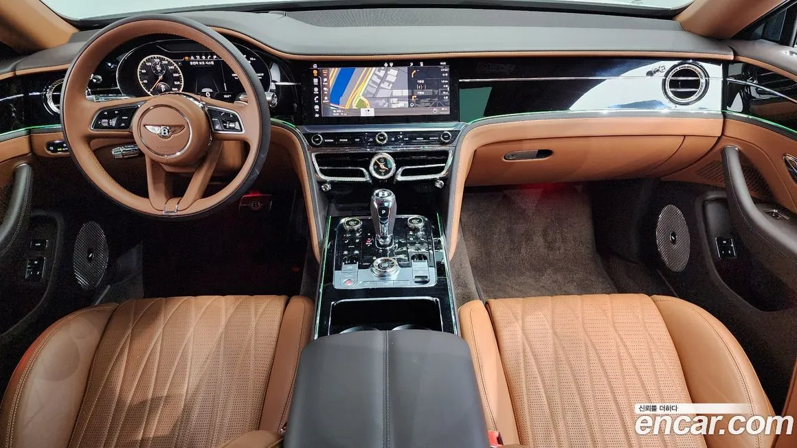 Bentley Flying Spur — фото 7