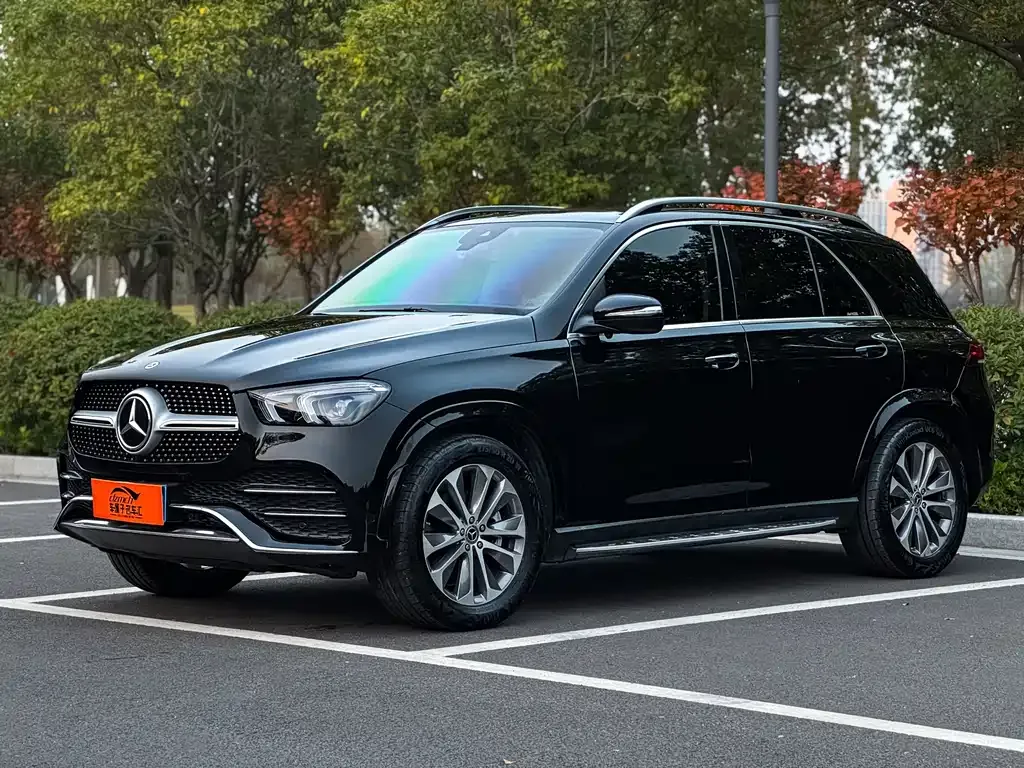 Mercedes-Benz GLE — фото 1
