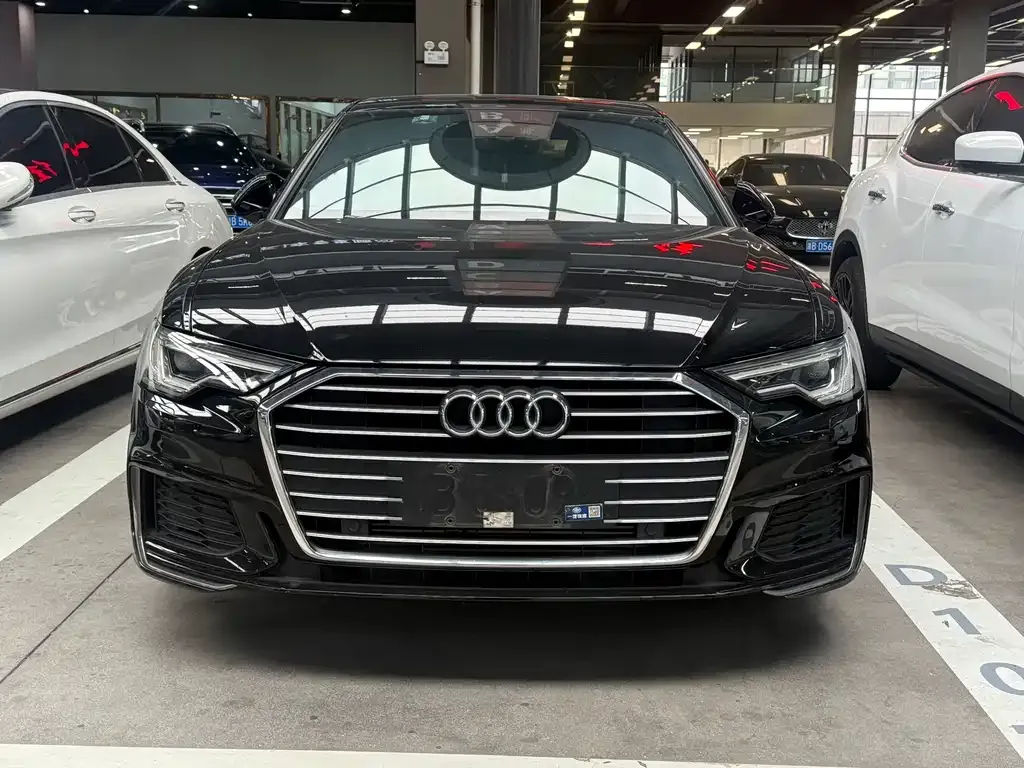 Audi A6L — фото 2