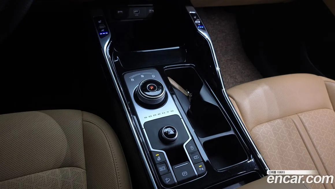 Kia Sorento — фото 9