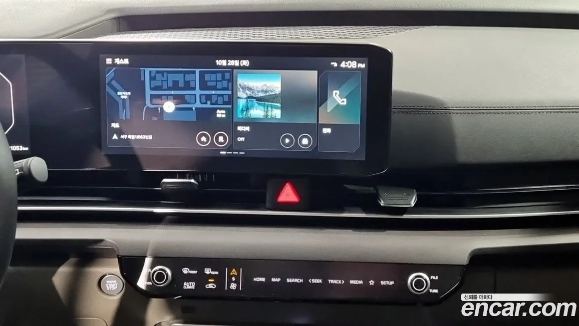Kia Carnival — фото 10