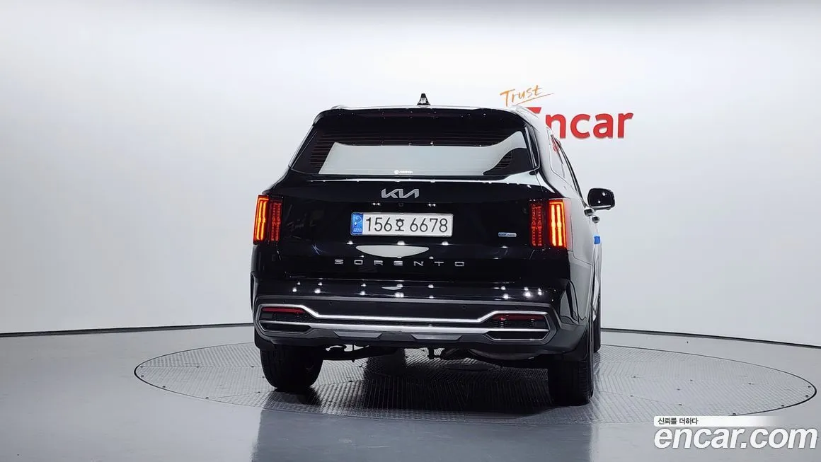 Kia Sorento — фото 4