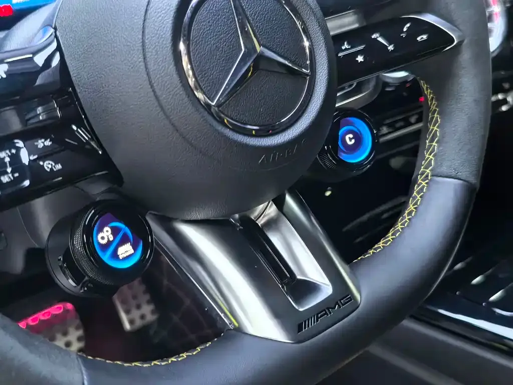 Mercedes-Benz CLA AMG — фото 5