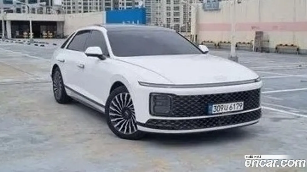 Hyundai Grandeur — фото 1