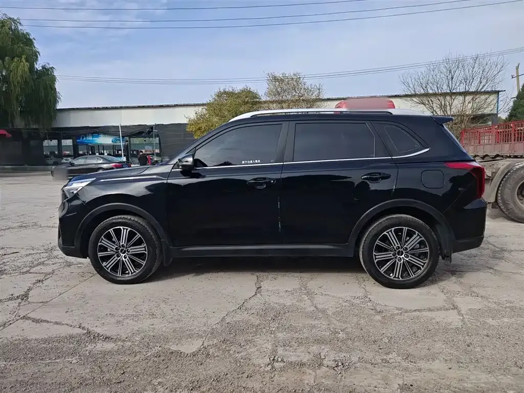 Kia Sportage — фото 7