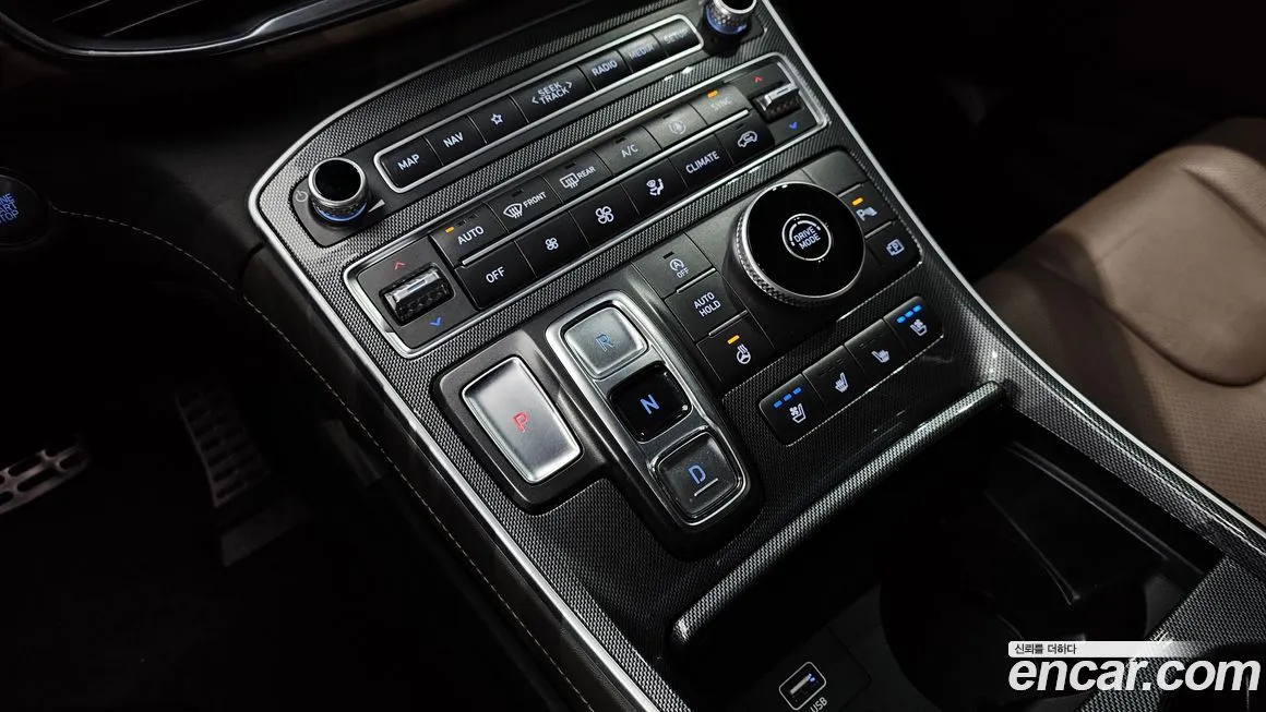 Hyundai Santafe — фото 9