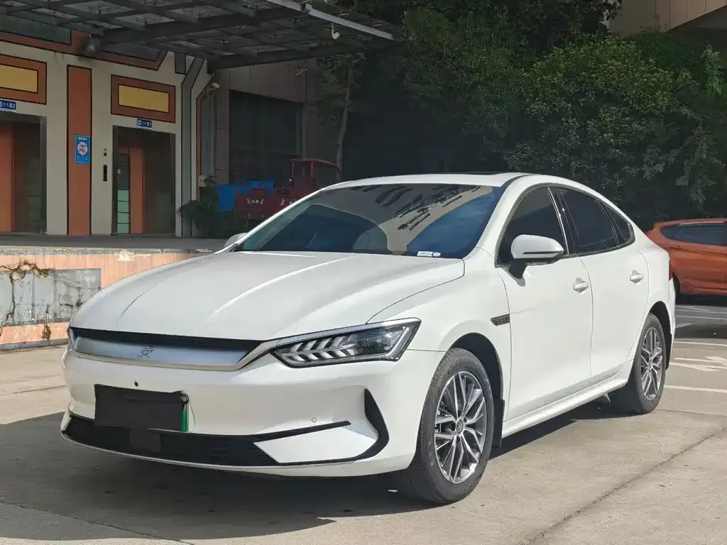 BYD Qin PLUS — фото 1