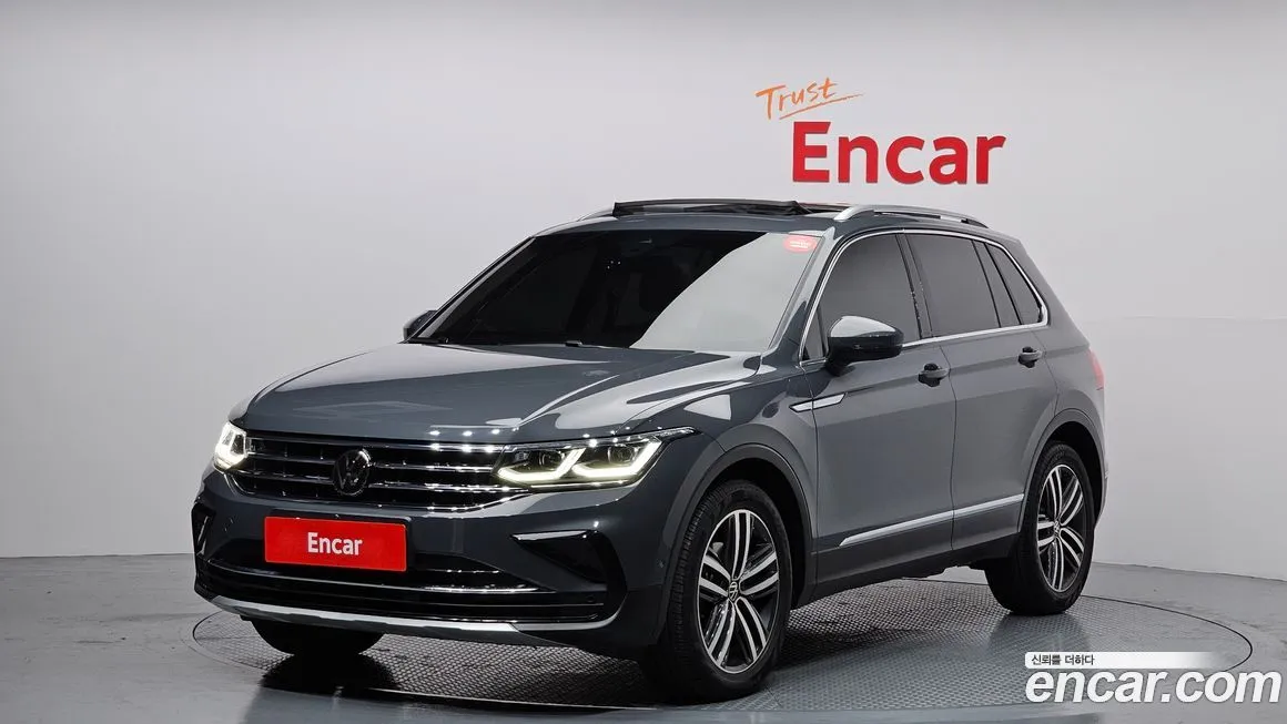 Volkswagen Tiguan — фото 1