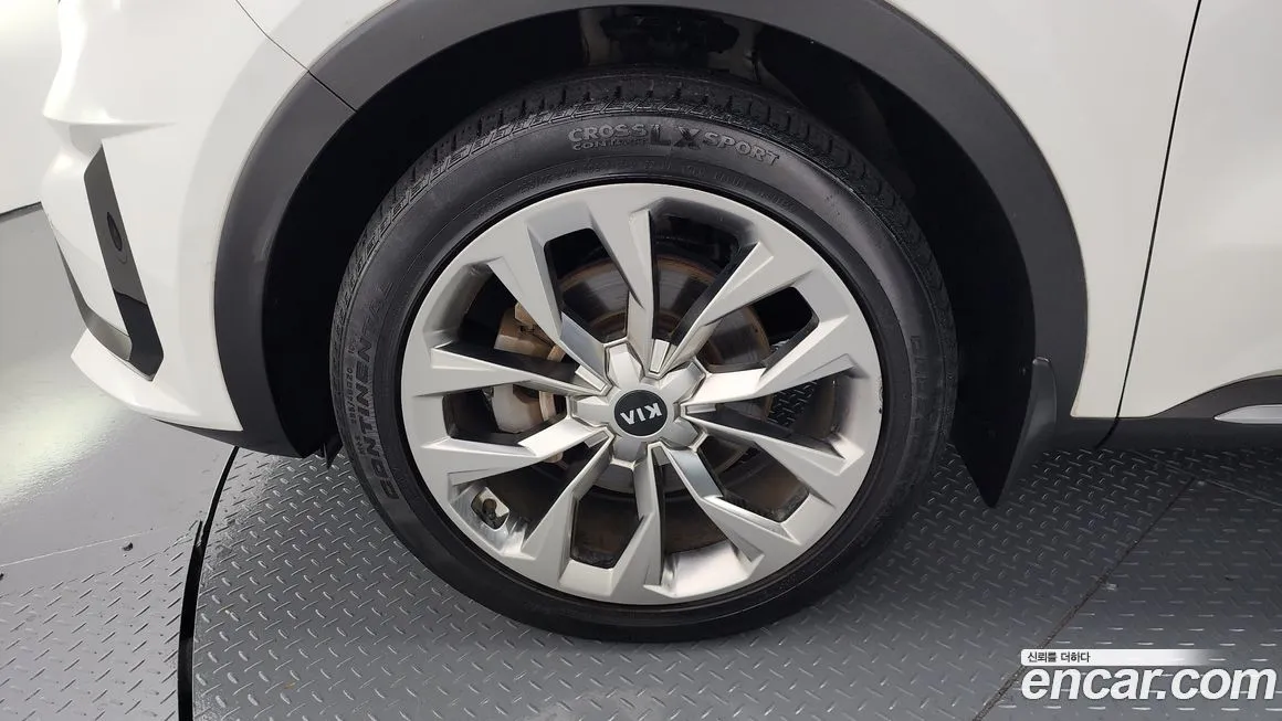 Kia Sorento — фото 5