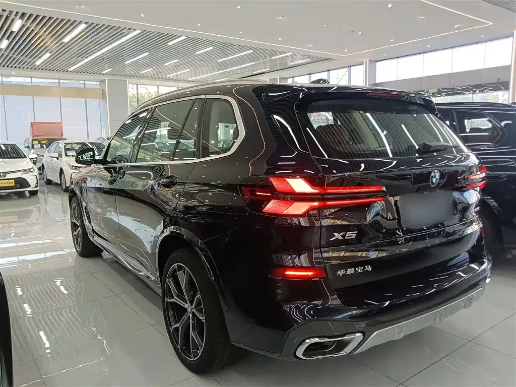BMW X5 — фото 5