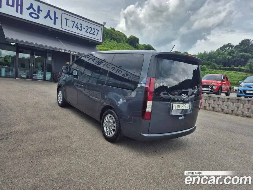 Hyundai Staria — фото 6