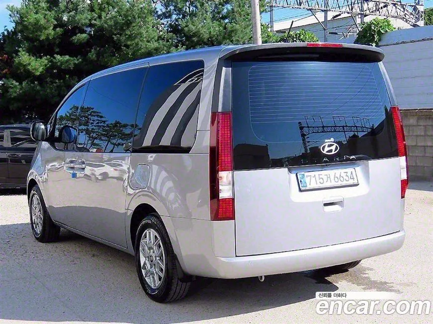 Hyundai Staria — фото 3