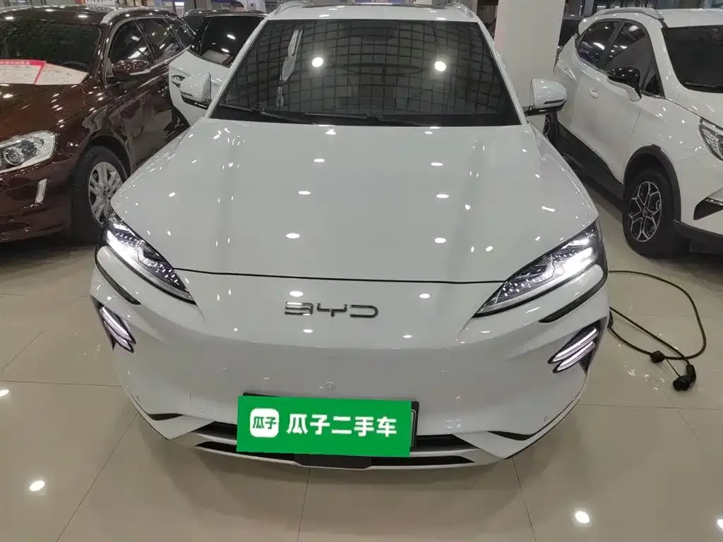 BYD PLUS New Energy — фото 3
