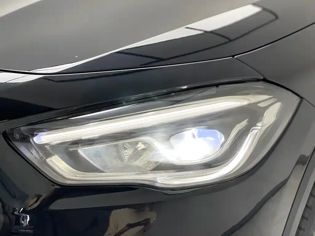 Mercedes-Benz GLA — фото 5
