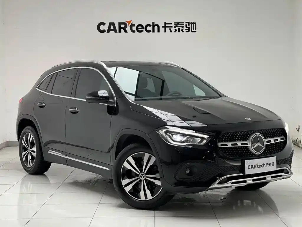 Mercedes-Benz GLA — фото 8
