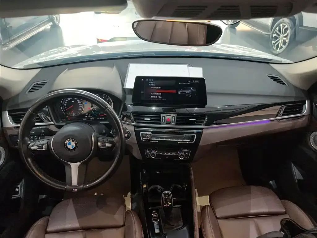 BMW X1 — фото 10