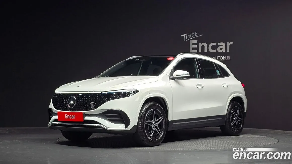 Mercedes-Benz EQA — фото 1